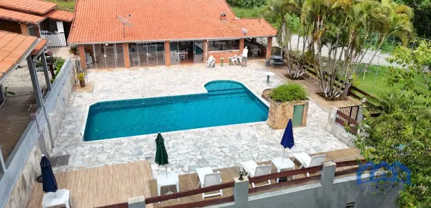 Fazenda / Sítio / Chácara com 5 Quartos à venda, 2200m² no , Mairinque
