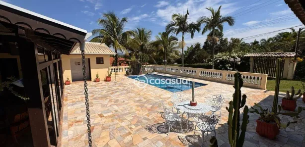 Fazenda / Sítio / Chácara com 5 Quartos à venda, 440m² no , Ipeúna