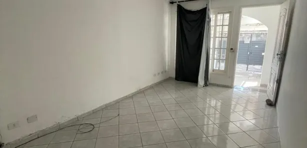 Casa com 2 Quartos para alugar, 130m² no Mirandópolis, São Paulo