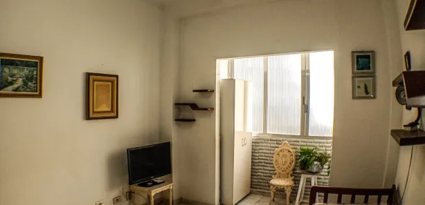 Kitnet com 1 Quarto à venda, 30m² no Boqueirão, Santos