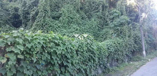 Terreno / Lote / Condomínio à venda, 668m² no Quitandinha, Petrópolis