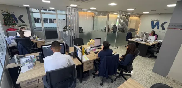 Conjunto Comercial / Sala para alugar, 130m² no Praia da Costa, Vila Velha