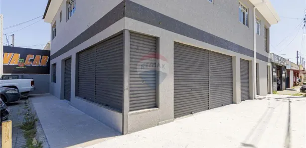 Prédio Inteiro à venda, 601m² no Sítio Cercado, Curitiba