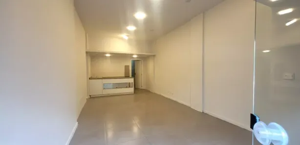 Loja / Salão / Ponto Comercial para alugar, 56m² no Olaria, Nova Friburgo