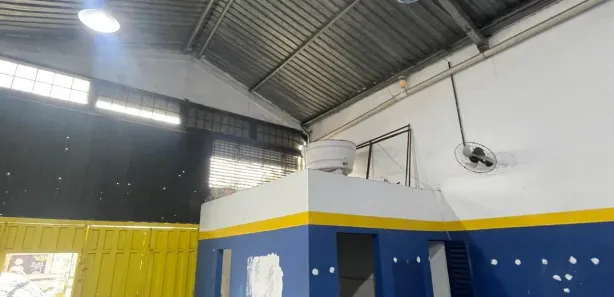 Galpão / Depósito / Armazém à venda, 180m² no Santa Amélia, Belo Horizonte