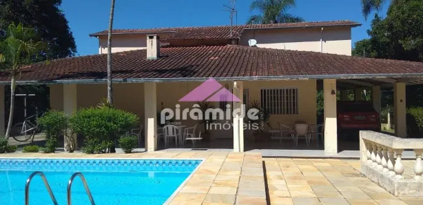 Fazenda / Sítio / Chácara com 5 Quartos à venda, 900m² no Rio Abaixo, Jacareí