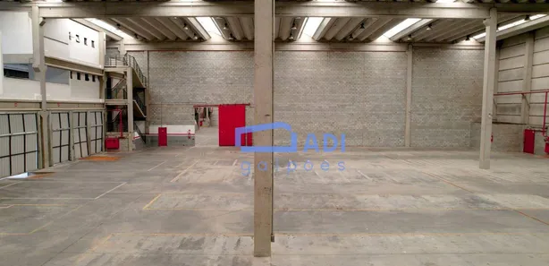 Galpão / Depósito / Armazém para alugar, 4848m² no Distrito Industrial, Araçariguama