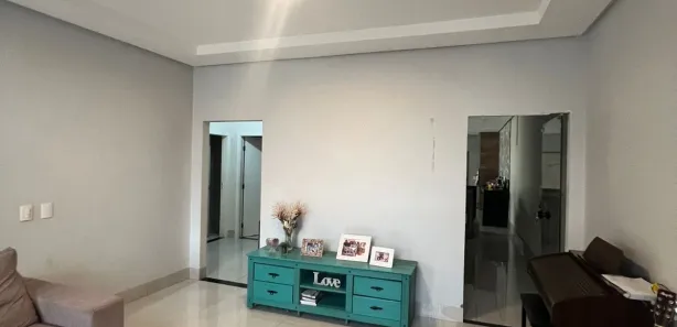 Sobrado com 5 Quartos à venda, 230m² no Parque Solar do Agreste B, Rio Verde