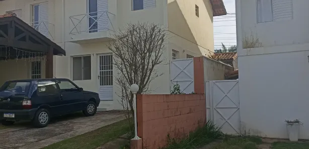 Casa de Condomínio com 3 Quartos para alugar, 94m² no Granja Viana, Cotia