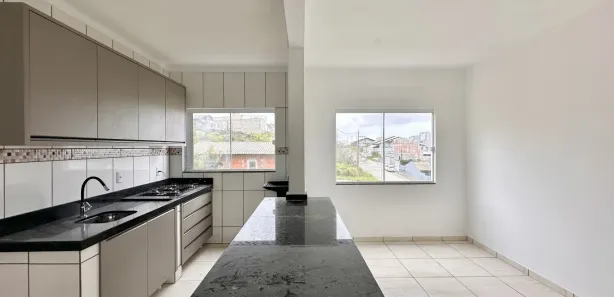 Apartamento com 2 Quartos para alugar, 65m² no Nossa Senhora de Fátima, Penha