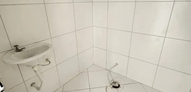Conjunto Comercial / Sala para alugar, 60m² no Jordanésia (Jordanésia), Cajamar