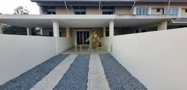 Sobrado com 2 Quartos para alugar, 150m² no Centro, Camboriú