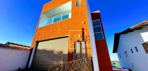 Prédio Inteiro para alugar, 250m² no Jardim Nomura, Cotia