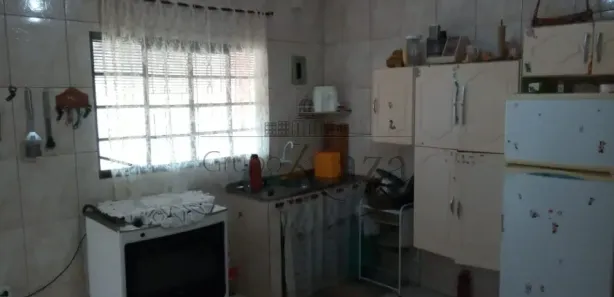 Fazenda / Sítio / Chácara com 5 Quartos para alugar, 300m² no Toca do Leitao, Santa Branca