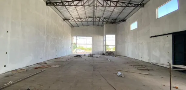 Galpão / Depósito / Armazém para alugar, 309m² no Ipanema, Araçatuba