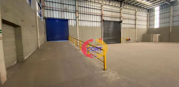 Galpão / Depósito / Armazém para alugar, 5400m² no Taboão, Mogi das Cruzes