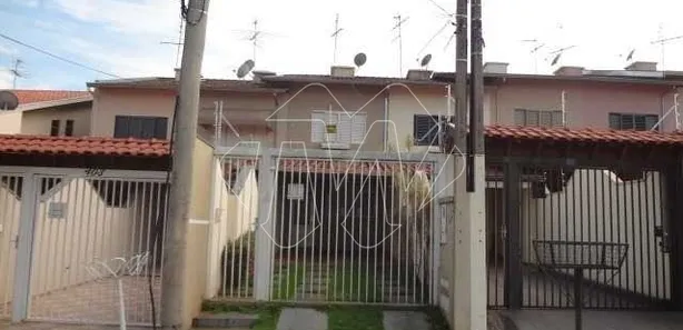 Sobrado com 2 Quartos à venda, 90m² no Vila Suconasa, Araraquara
