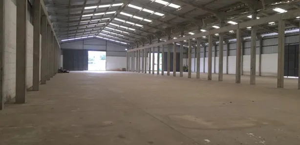 Galpão / Depósito / Armazém para venda ou aluguel, 3000m² no Sol e Mar, Macaé