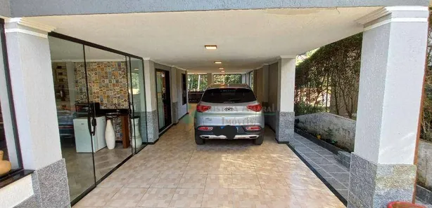 Casa de Condomínio com 4 Quartos à venda, 250m² no Golfe, Teresópolis