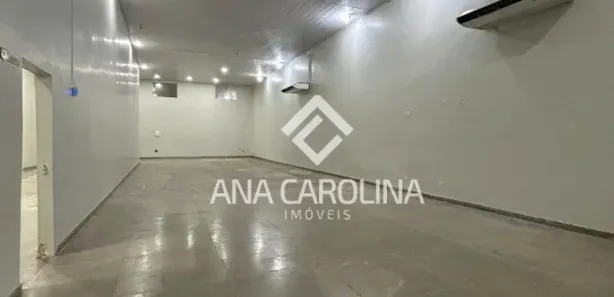 Loja / Salão / Ponto Comercial à venda, 648m² no Major Prates, Montes Claros