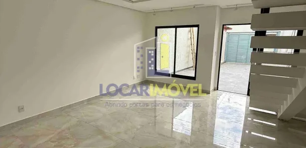 Sobrado com 4 Quartos à venda, 165m² no Felícia, Vitória da Conquista