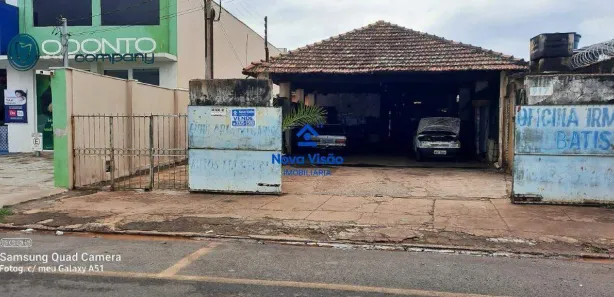 Galpão / Depósito / Armazém à venda, 206m² no Boa Vista, Uberaba