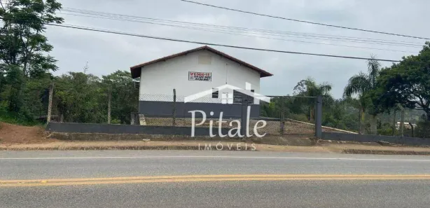 Loja / Salão / Ponto Comercial à venda, 750m² no Centro (Canguera), São Roque