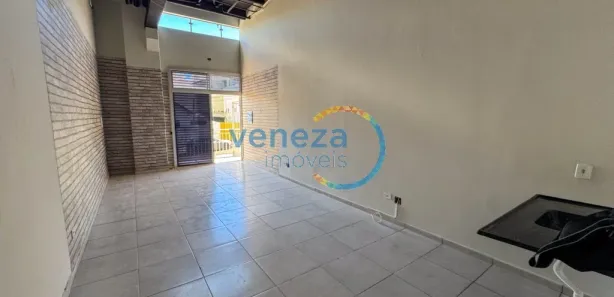 Galpão / Depósito / Armazém para alugar, 33m² no Vila Ziober, Londrina
