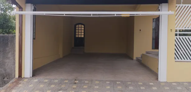 Sobrado com 3 Quartos à venda, 270m² no Jardim das Oliveiras, Jacareí