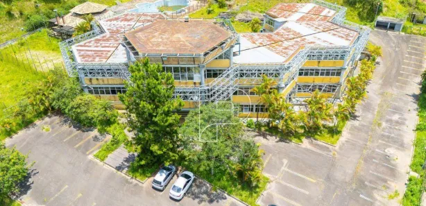 Prédio Inteiro para venda ou aluguel, 3500m² no Vila Jovina, Cotia