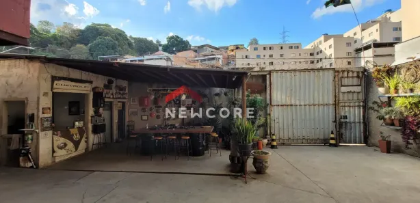 Galpão / Depósito / Armazém à venda, 467m² no Buritis, Belo Horizonte