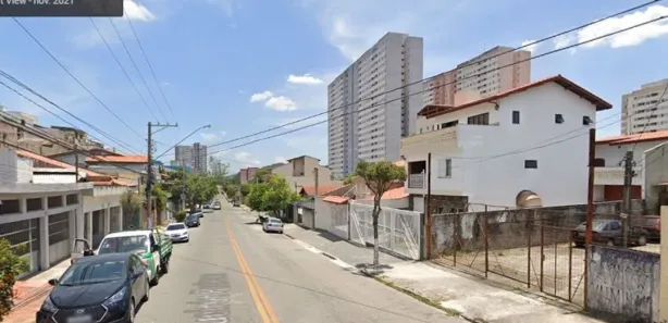 Terreno / Lote / Condomínio para alugar, 275m² no Jardim Pedroso, Mauá