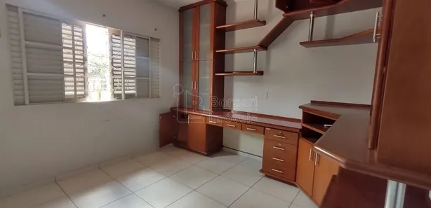 Sobrado com 2 Quartos à venda, 138m² no Jardim Quitandinha, Araraquara