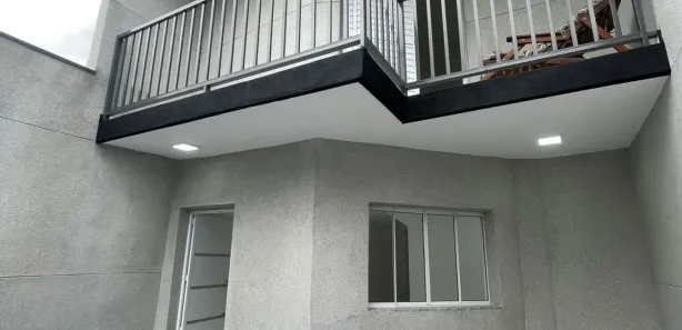 Sobrado com 2 Quartos para alugar, 70m² no Vila Júlia, Poá