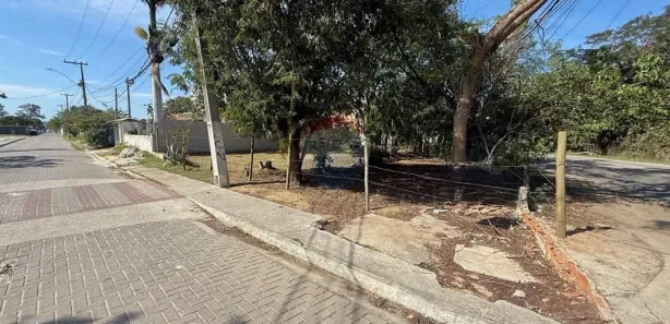 Terreno / Lote / Condomínio à venda, 204m² no São José, Armação dos Búzios