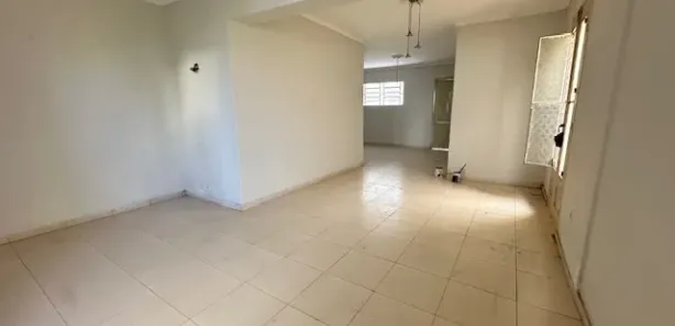 Casa com 3 Quartos para alugar, 170m² no Centro, Campina Grande