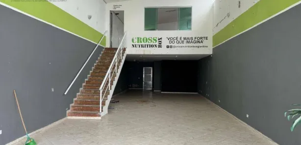 Loja / Salão / Ponto Comercial para alugar, 173m² no Giardino D' Itália, Itatiba