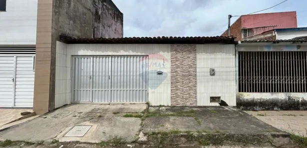 Casa com 3 Quartos à venda, 120m² no Jardim Centenário, Aracaju
