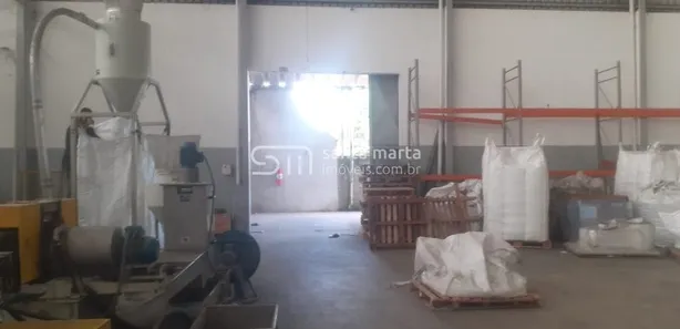 Galpão / Depósito / Armazém à venda, 3500m² no Vila Passos, Lorena