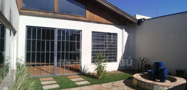 Loja / Salão / Ponto Comercial à venda, 200m² no Chácara Braz Miraglia, Jaú