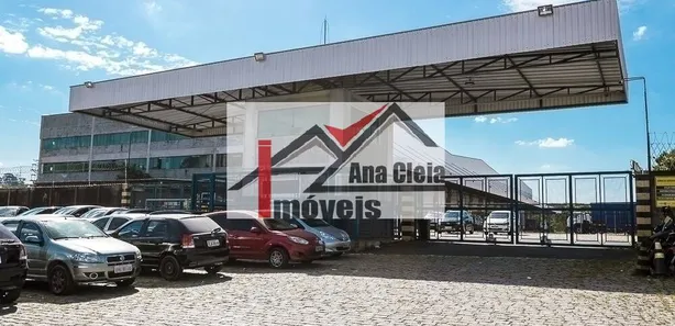 Galpão / Depósito / Armazém à venda, 700m² no Vila Sul Americana, Carapicuíba
