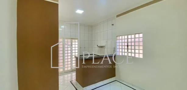 Fazenda / Sítio / Chácara com 3 Quartos para alugar, 160m² no Jardim Portal do Sol, Marília