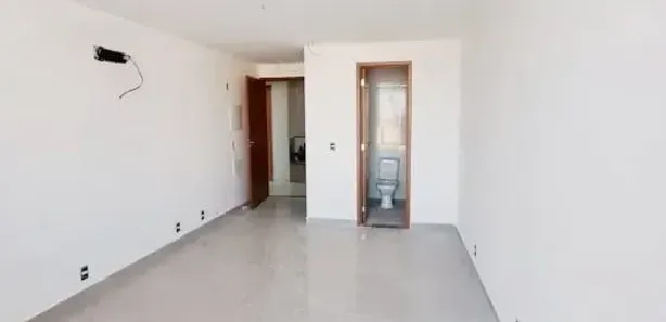 Conjunto Comercial / Sala à venda, 25m² no Centro, Nilópolis