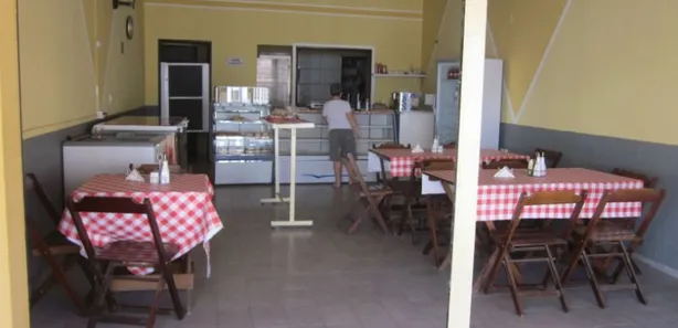 Casa Comercial à venda, 90m² no Centro, Guaratinguetá