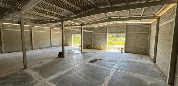 Galpão / Depósito / Armazém para alugar, 720m² no Abc, Moreno