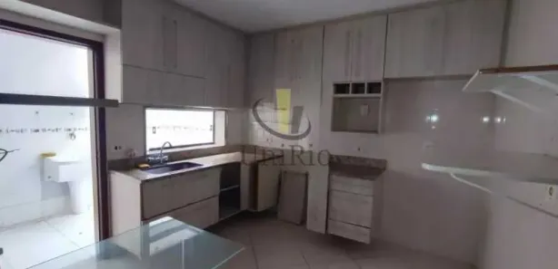 Casa de Condomínio com 2 Quartos à venda, 106m² no Pechincha, Rio de Janeiro