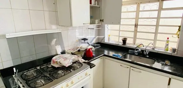 Casa com 3 Quartos à venda, 202m² no Centro, Santa Gertrudes