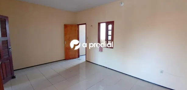 Casa com 4 Quartos para alugar, 300m² no Boa Vista-Castelão, Fortaleza