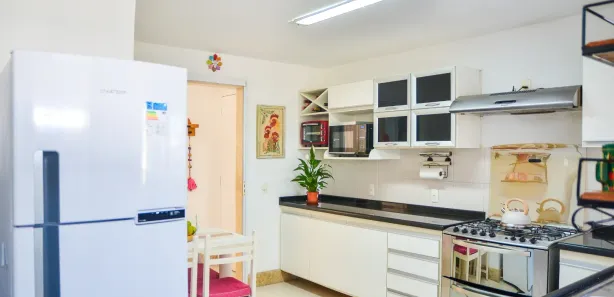 Casa de Condomínio com 3 Quartos para alugar, 180m² no Morada da Colina, Resende