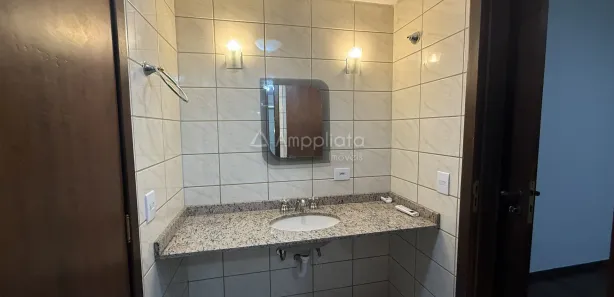 Conjunto Comercial / Sala para alugar, 40m² no Vila Izabel, Curitiba